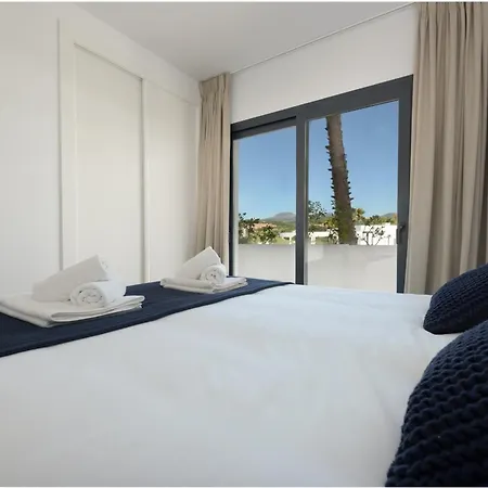 One-80 2440 Estepona