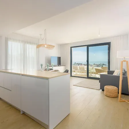 One-80 2440 Apartment