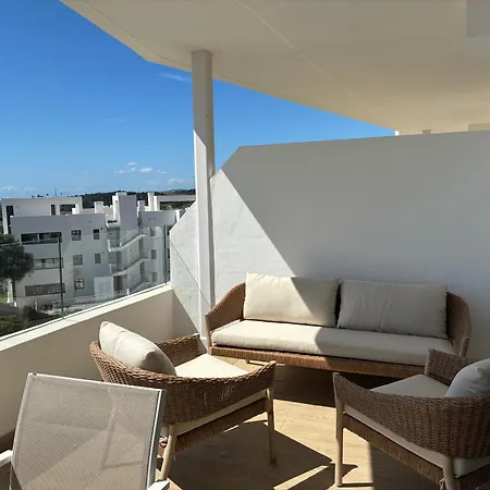 One-80 2440 Apartment *